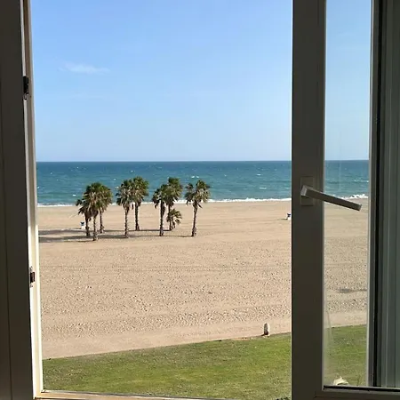 Апартаменты 2 Bedroom Front Line Of The Рокетас-де-Мар