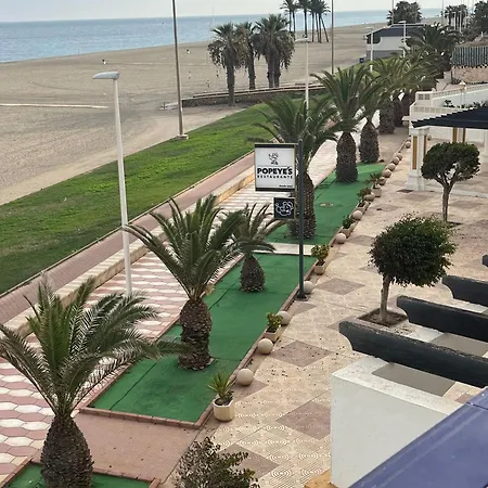 2 Bedroom Front Line Of The Апартаменты Рокетас-де-Мар